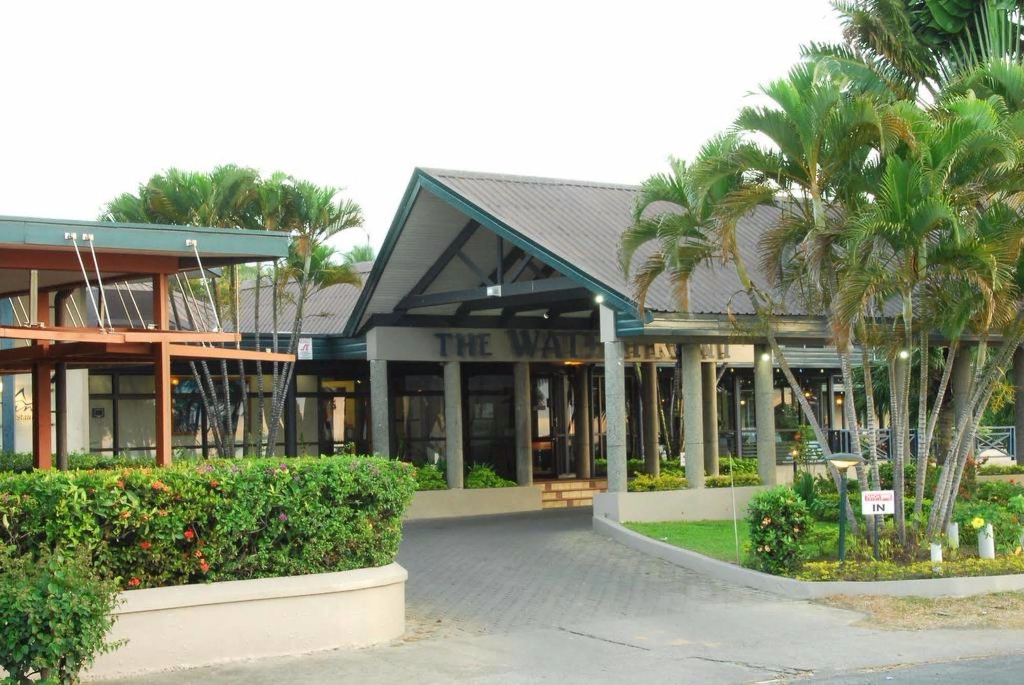 Hotel Tanoa Waterfront Lautoka